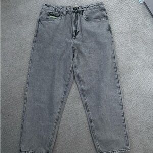 size 30x30 empyre acid wash baggy jeans worn only once and very good condition